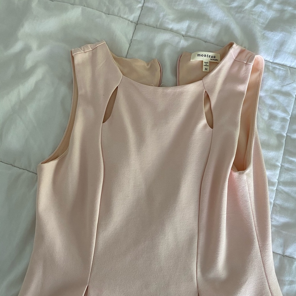Monteau Pink dress with slits in front